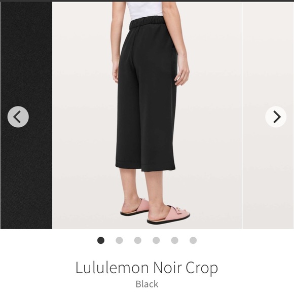 SOLD Lulu Noir Crops - Picture 3 of 4